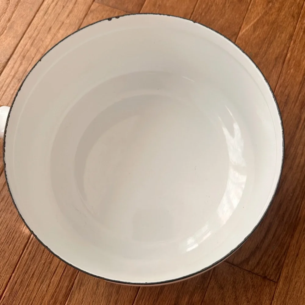 Vintage 70s Enamel Saucepan Unisex 8